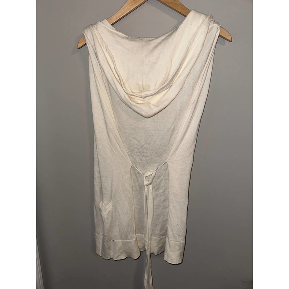 ABERCROMBIE and fitch sleeveless hooded cream vest - sz medium - Picture 4 of 6